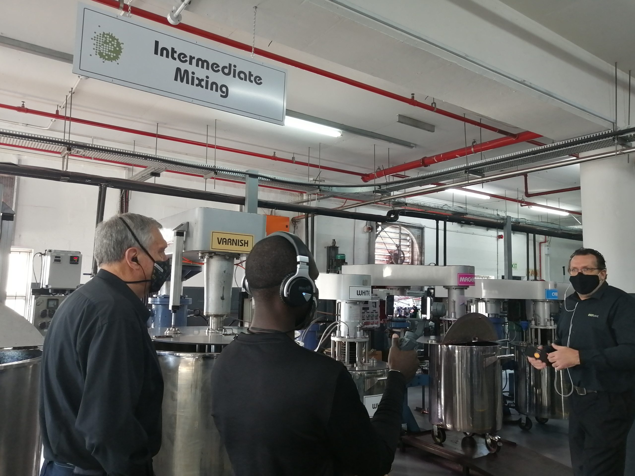 NUtec Digital Ink online training session demonstrating intermediate mixing techniques in a printing facility, emphasizing virtual support and digital printing inks.